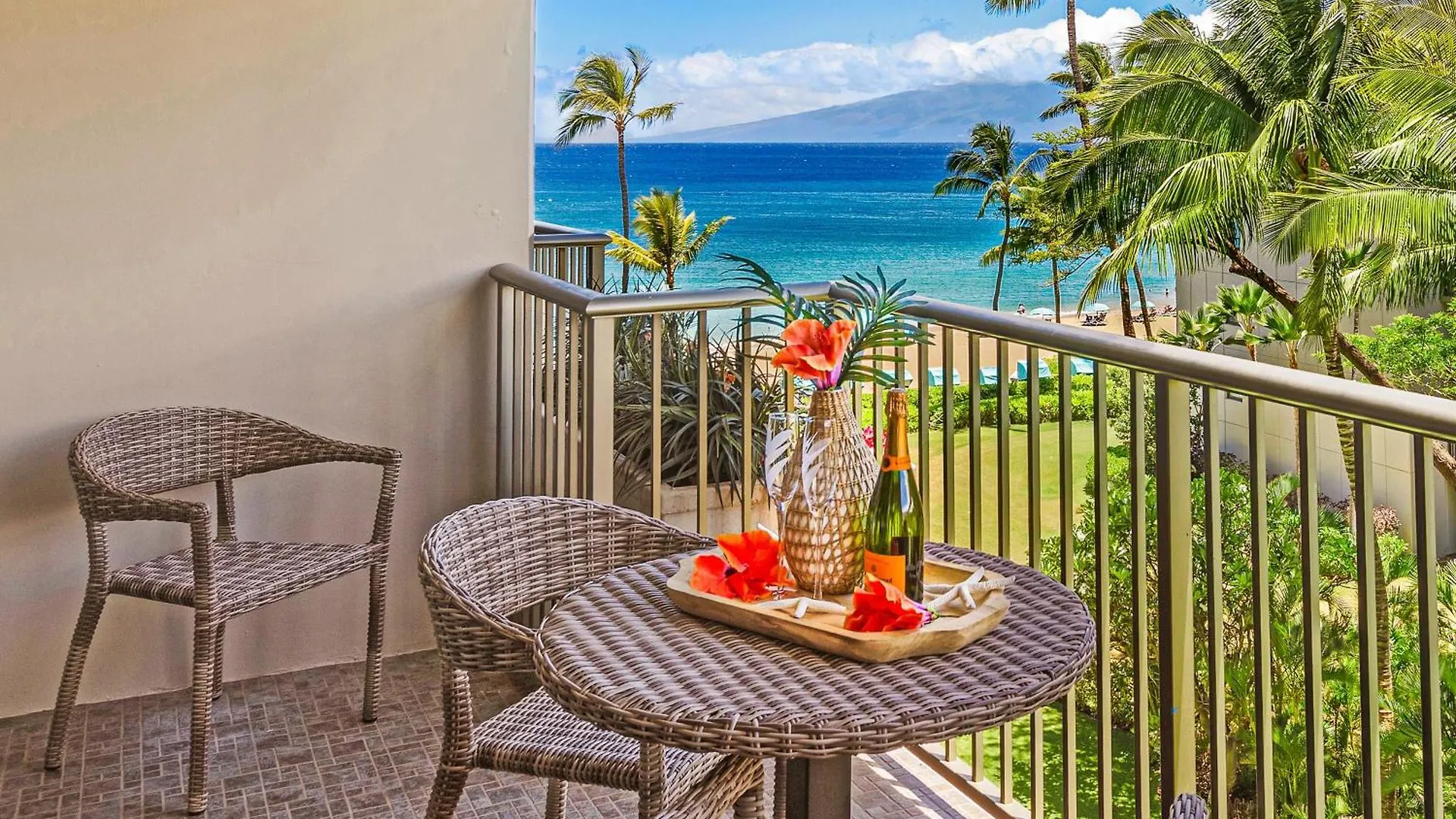 Whaler 518 Oceanview Studio Condo Condo Lahaina