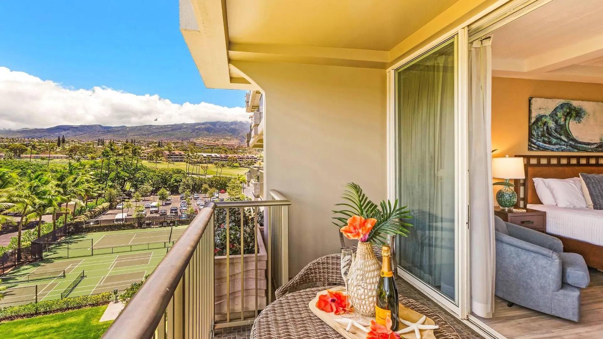 Whaler 518 Oceanview Studio Condo Condo Lahaina United States
