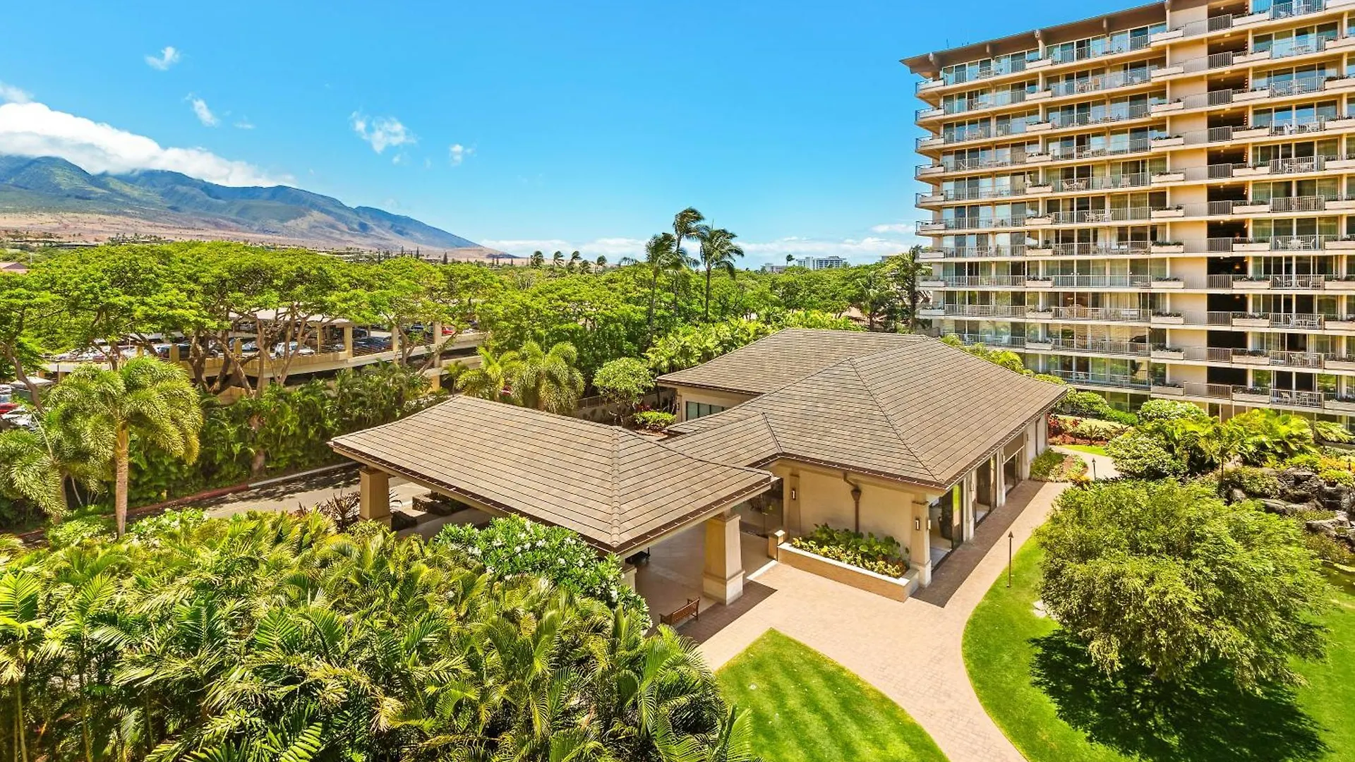 Whaler 518 Oceanview Studio Condo Condo Lahaina United States